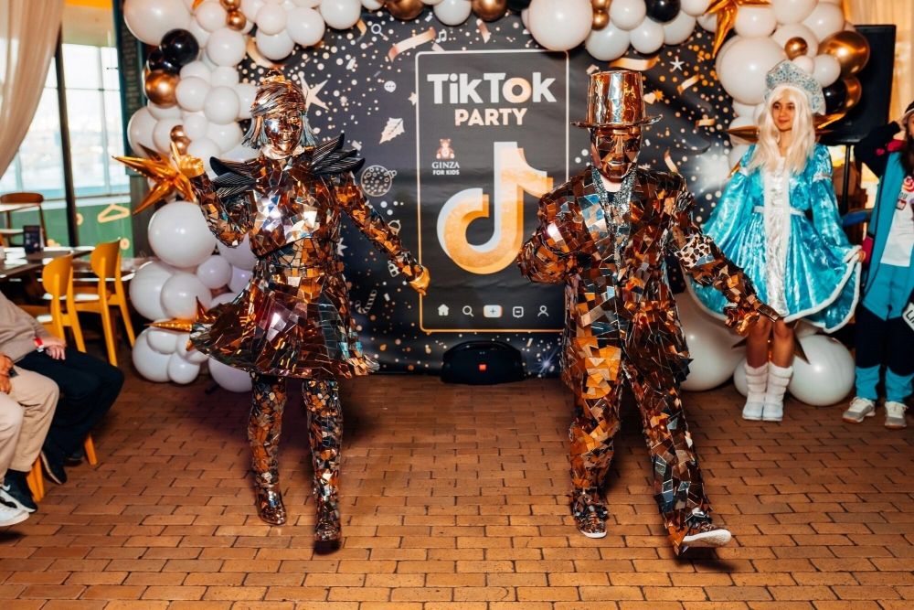 Блоггерская вечеринка в Дубае - 900Dh - Ref: 5610 фото 8