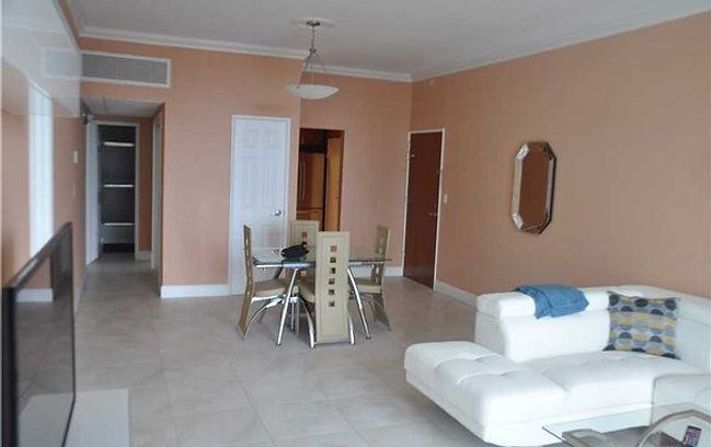 Сдается в аренду квартира в Hollywood Beach The Tides в Майами - 112$ - Ref: 5615 фото 8
