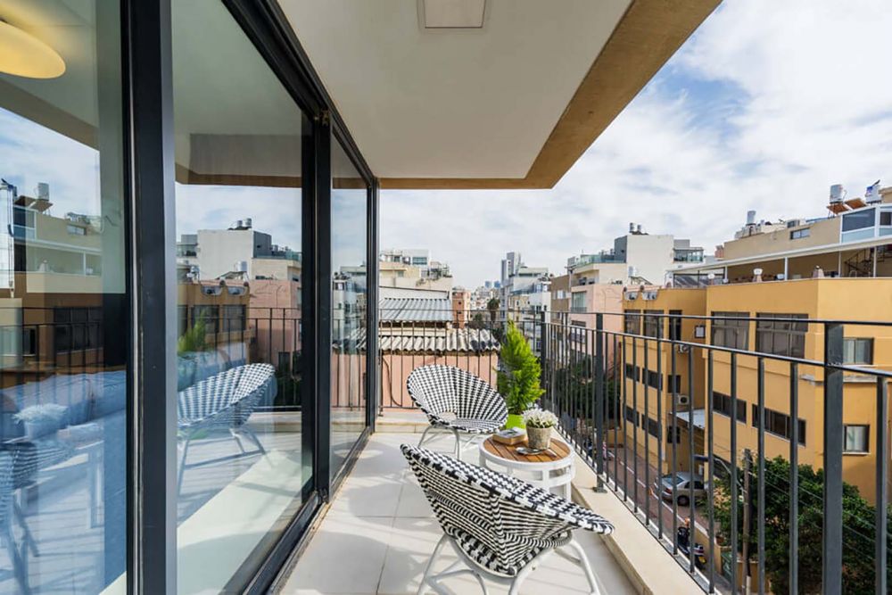 Аренда апартаментов в Тель-Авиве с 2 спальнями,  и парковкой в Тель-Авиве - 355€ - Ref: 5618 фото 1