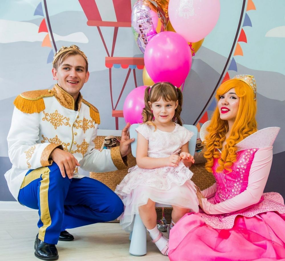 АНИМАТОР СПЯЩАЯ КРАСАВИЦА в Дубае - 1100Dh - Ref: 5644 фото 1