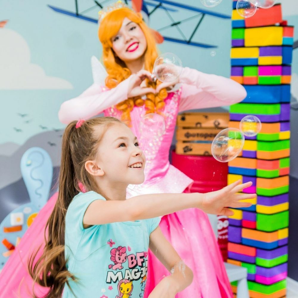 АНИМАТОР СПЯЩАЯ КРАСАВИЦА в Дубае - 1100Dh - Ref: 5644 фото 2