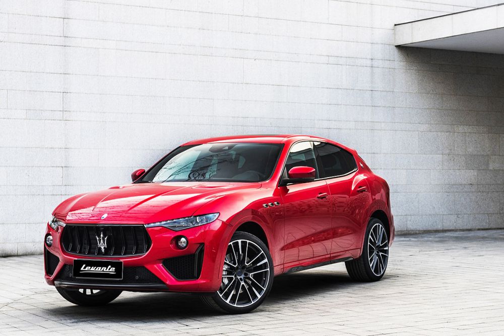 Аренда Maserati Levante Zenya в Майами  в Санни-Айлс-Бич - 200$ - Ref: 5731 фото 1