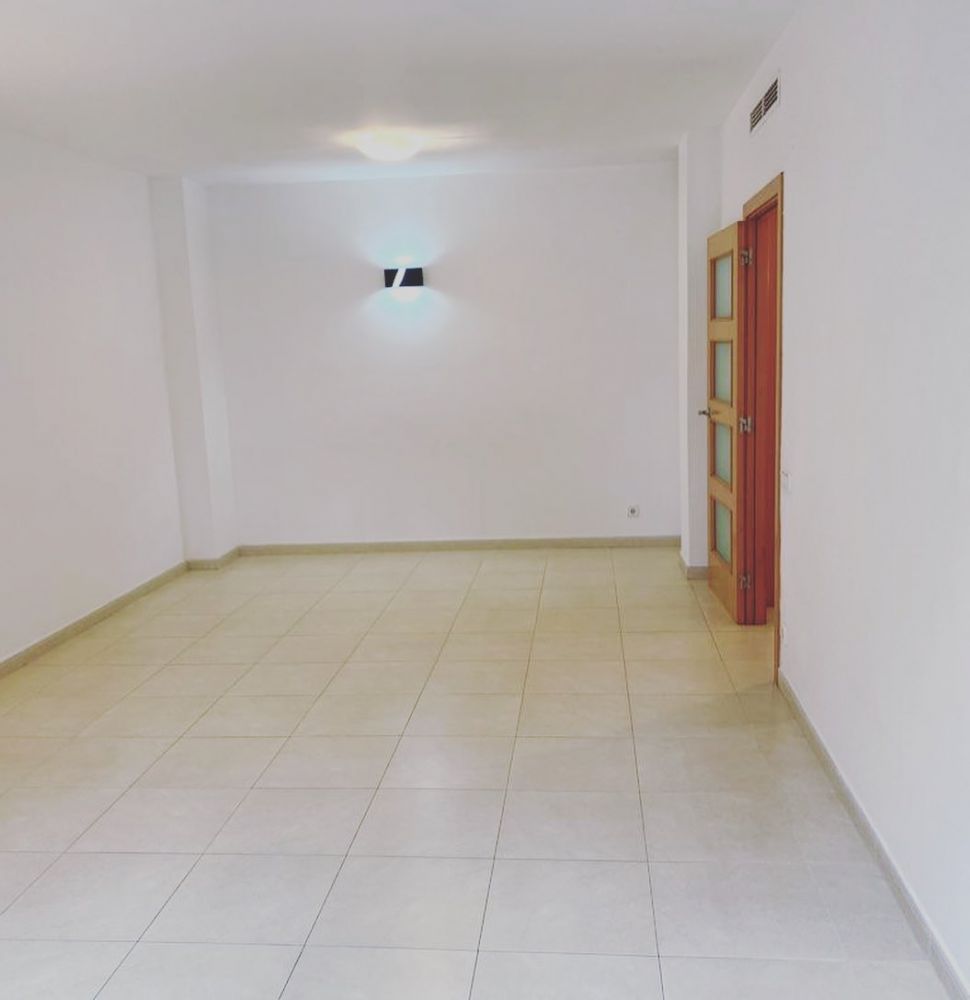 Long term rental apartment in Barcelona - 1290€ - Ref: 5892 photo 5