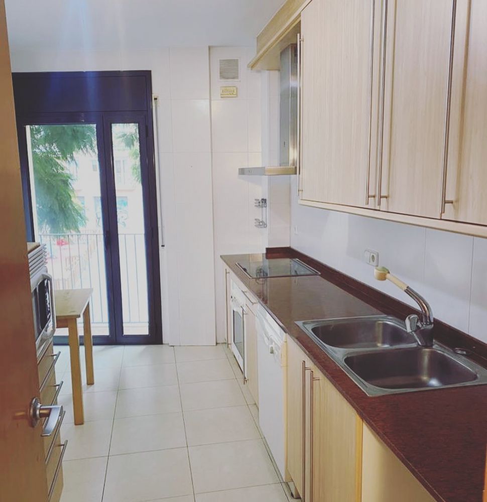 Long term rental apartment in Barcelona - 1290€ - Ref: 5892 photo 2