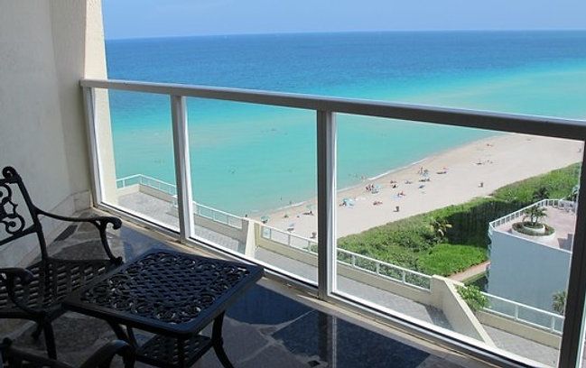 Сдается в аренду в Sunny Isles Beach здание La Perla в Санни-Айлс-Бич - 112$ - Ref: 5893 фото 3