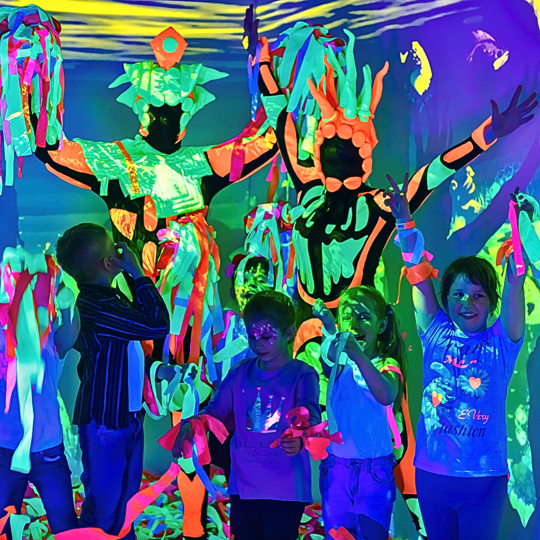 Неоновое Шоу в Дубае - 2300Dh - Ref: 5962 фото 3