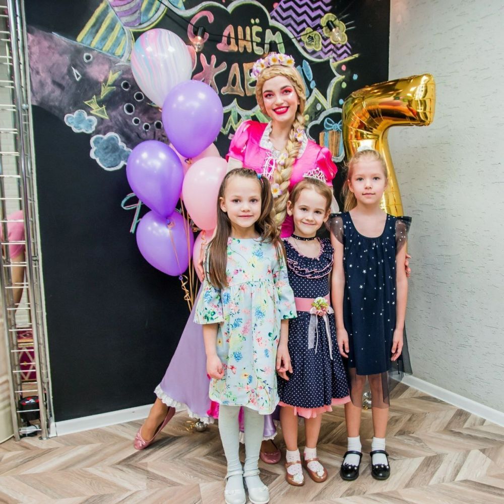 Рапунцель Шоу в Дубае - 700Dh - Ref: 5976 фото 1