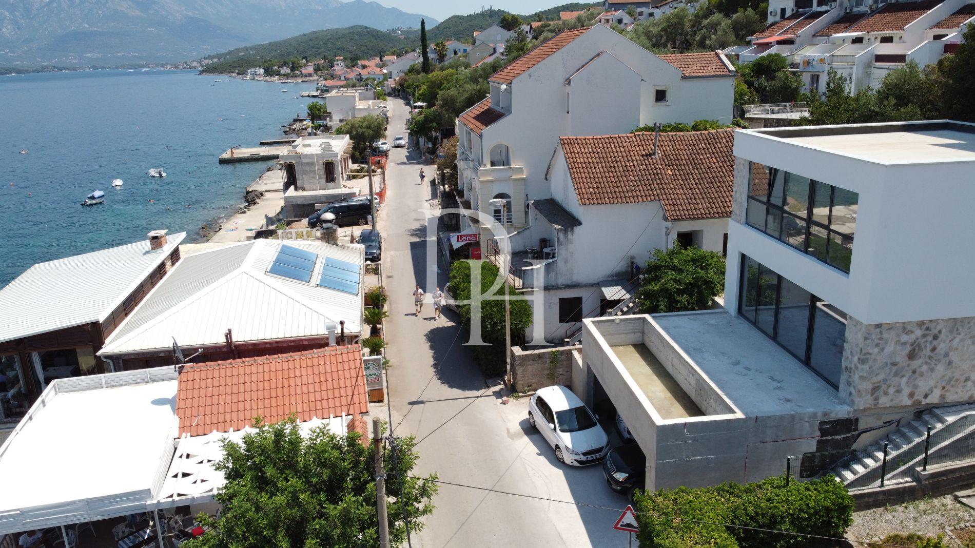 House / Villa, Montenegro, Tivat C., Krasici, 530 000 € photo 2