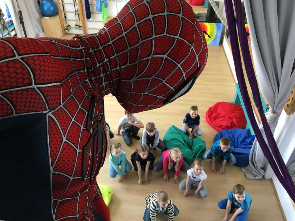 Силовое и акробатическое шоу от Человека-Паука в Дубае - Ref: 5997 фото 4