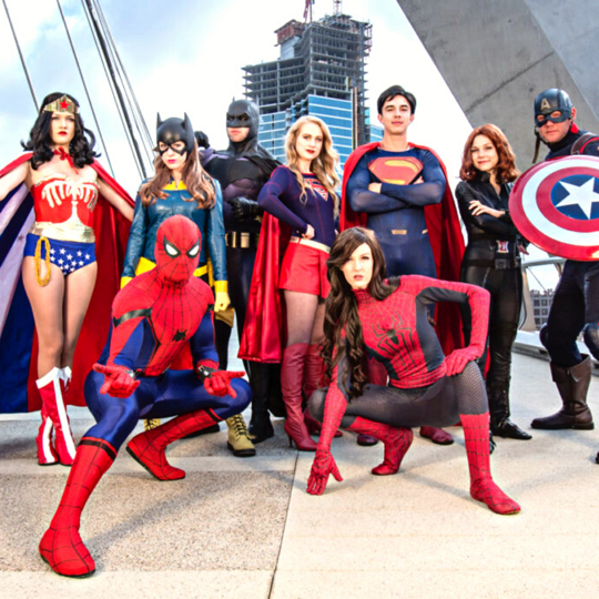 Суперженщина в Дубае - 700Dh - Ref: 5998 фото 2