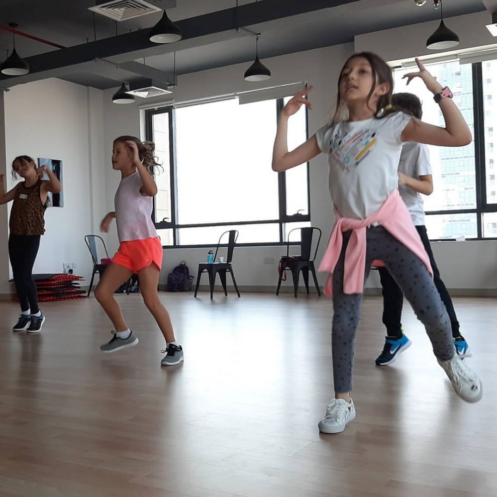 Уроки современных танцев в Дубае в Дубае - Ref: 6096 фото 1