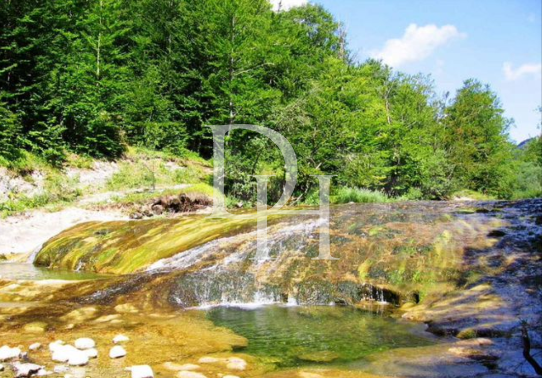 Parcel, Montenegro, Zabljak c., Zabljak, 30 € photo 2