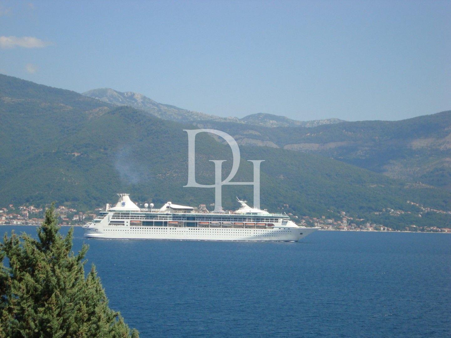 House / Cottage, Montenegro, Tivat C., Krasici, 380 000 € photo 2