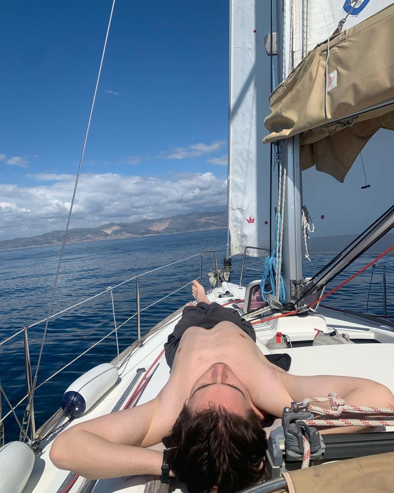 Приглашаем на яхтенную прогулку