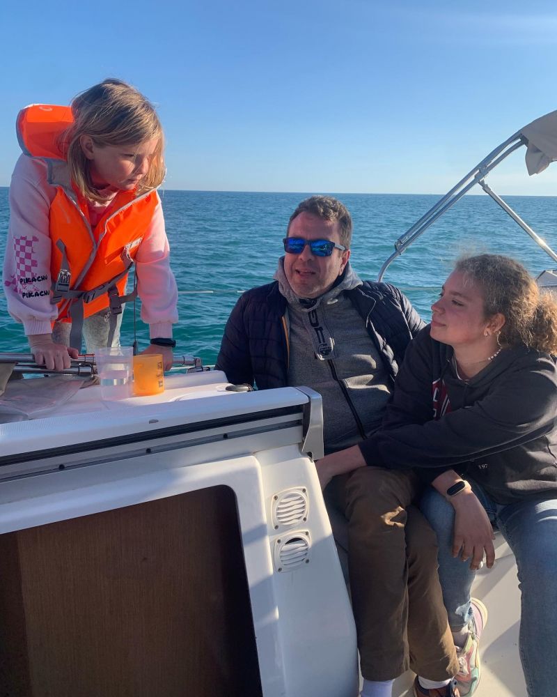 Приглашаем на яхтенную прогулку