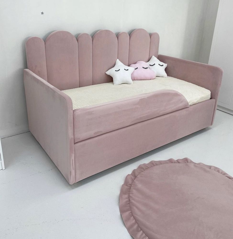 Диванчик из мягкого велюра в Валенсии - Ref: 6172 фото 2