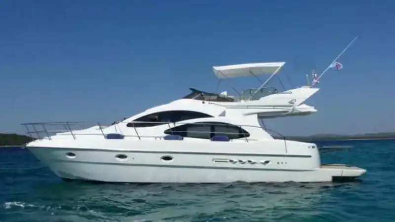 Аренда яхты в Дубае - Азимут 42 Фута в Дубай Марина - 599Dh - Ref: 6745 фото 1