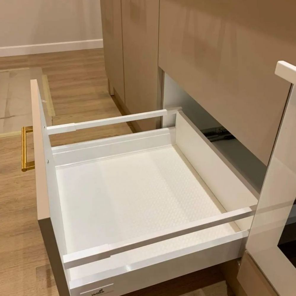 Встроенный вид, корпус белые фасады в Дубае - Ref: 6939 фото 6