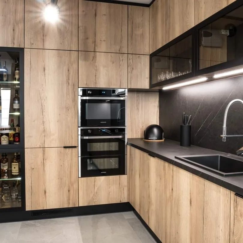 Деревянный вариант с  алюминиевыми витринами в Дубае - Ref: 6960 фото 5