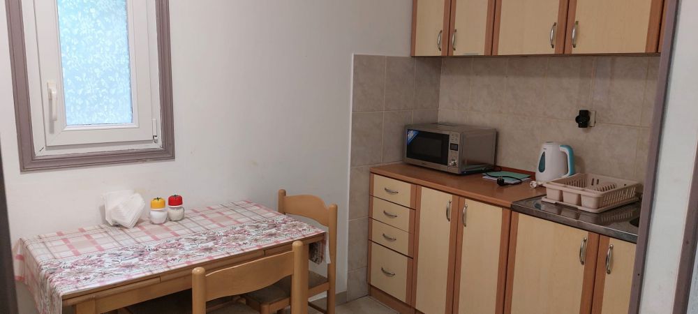 Этаж дома в аренду в Герцег-Нови - 50€ - Ref: 6965 фото 2