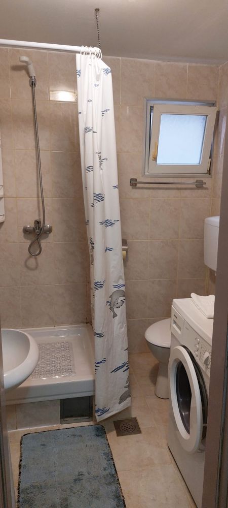 Этаж дома в аренду в Герцег-Нови - 50€ - Ref: 6965 фото 9
