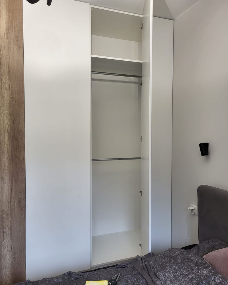 Шкаф по индвидуальному дизайну в Барселоне - Ref: 6997 фото 5