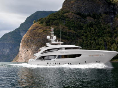 Продажа яхты Heesen Aura 50m в Европе в Майами - 35600000€ - Ref: 152 фото 3