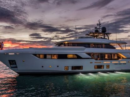 Продажа яхты Custom Line Navetta 37 в Европе в Аликанте - 13900000€ - Ref: 155 фото 6