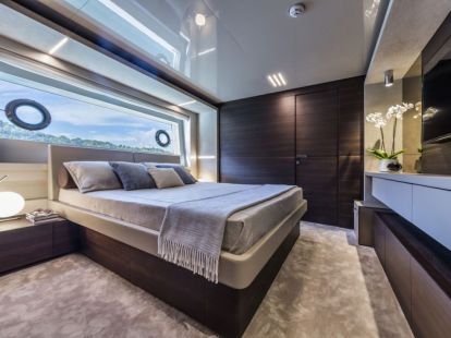 Продажа яхты Custom Line Navetta 37 в Европе в Аликанте - 13900000€ - Ref: 155 фото 11