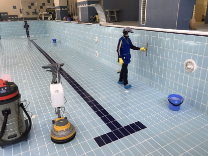 Обслуживание бассейнов в Дубае - Ref: 785 фото 2