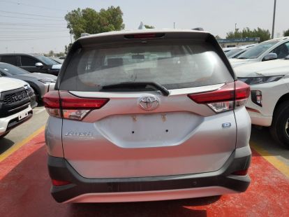 Kup samochód  Toyota rush w Dubaju - 19000€ - Ref: 1253 zdjęcia 4
