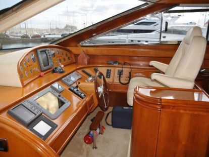 Аренда яхты  АСТОНДОА 72 GLX в Марбелье - 2950€ - Ref: 1269 фото 13