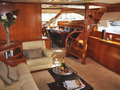 Аренда яхты  АСТОНДОА 72 GLX в Марбелье - 2950€ - Ref: 1269 фото 15