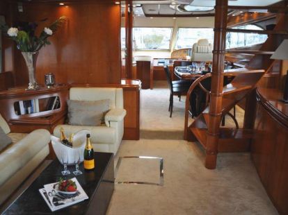 Аренда яхты  АСТОНДОА 72 GLX в Марбелье - 2950€ - Ref: 1269 фото 16