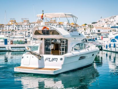 Аренда яхты  ASTONDOA 40 FLY​​​​​​​  в Марбелье - 850€ - Ref: 1282 фото 2