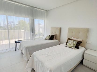 Rent with the possibility of a villa - 10000€ - Ref: 1284 photo 12