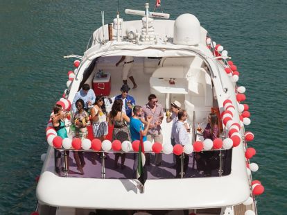 День рождения на яхте в Дубае - Ref: 1338 фото 3