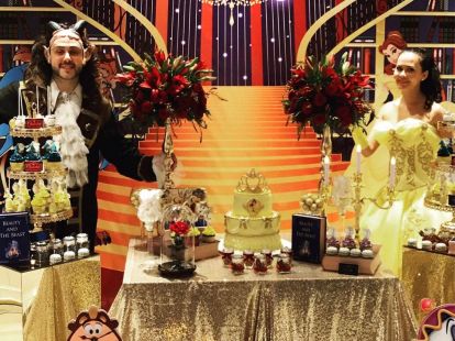 Аниматор Красавица и Чудовище на детский праздник в Дубае - Ref: 1358 фото 5