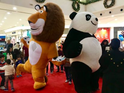 Аниматоры из известных мультфильмов в Дубае - Ref: 1362 фото 3