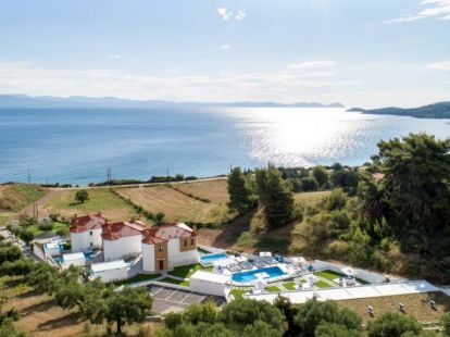 Сдается вилла с частным бассейном в Кассандре в Кассандре - 650€ - Ref: 3896 фото 2