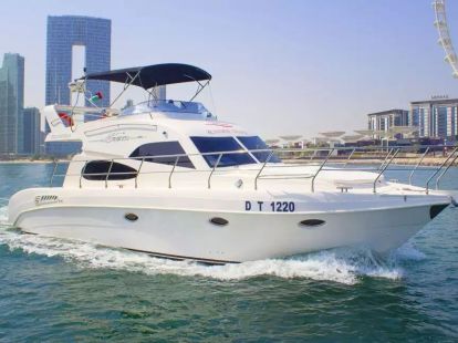 Yacht charter in Dubai photo (ID:4927)