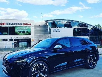 Audi R8 car rental (ID:5003)