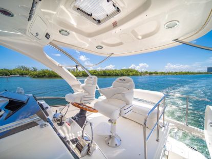 Аренда яхты в Майами 52’ SEA RAY SUNDANCER FLYBRIDGE в Санни-Айлс-Бич - Ref: 5007 фото 8