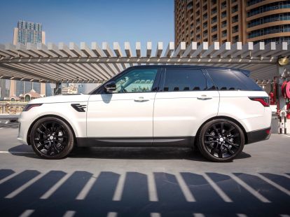 Range Rover Sport в Дубае - 1100Dh - Ref: 5112 фото 2