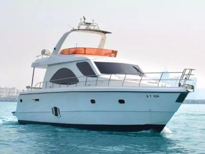 Аренда яхты в Дубае Duretti 70ft Spacious Yacht в Даунтаун Бурдж Дубай - 1900Dh - Ref: 5133 фото 2