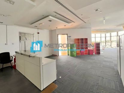 Удивительно оборудованное офисное помещение в самом сердце Старого Дубая в Дубае - 640000Dh - Ref: 5402 фото 14