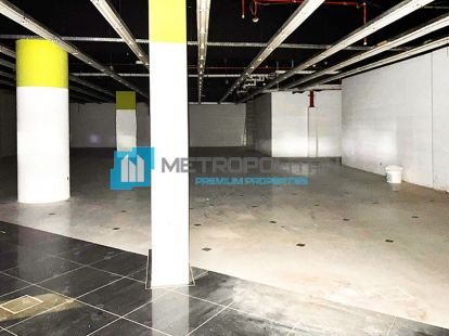 Semi-Fitted Shop| Bur Dubai| Prime Location in Dubai - 1479300Dh - Ref: 5408 photo 2