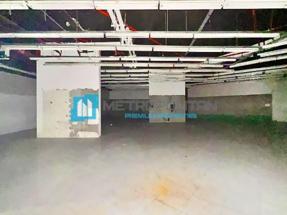 Semi-Fitted Shop| Bur Dubai| Prime Location in Dubai - 1479300Dh - Ref: 5408 photo 7