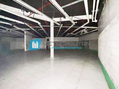 Semi-Fitted Shop| Bur Dubai| Prime Location in Dubai - 1479300Dh - Ref: 5408 photo 10