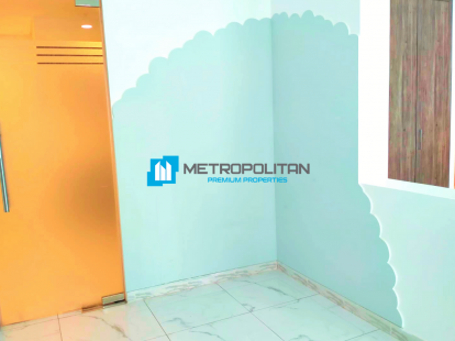 Сдается в аренду оборудованный офис площадью 1000 кв. Футов в Умм-Аль-Шейфе. в Дубае - 150000Dh - Ref: 5504 фото 8